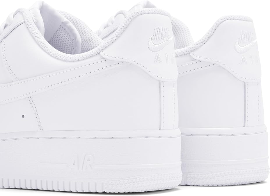 Nike Unisex Adults’ Air Force 1 '07 Trainers